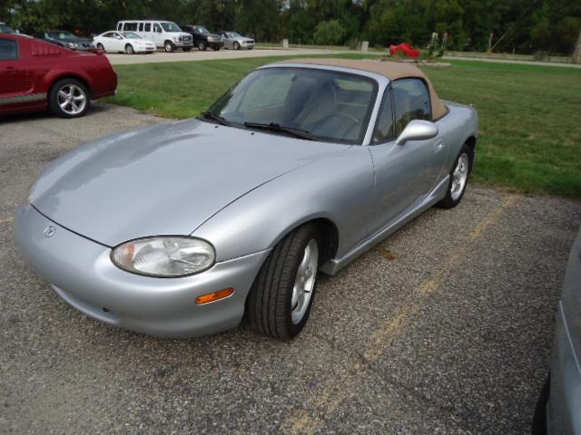 2000 Mazda MX-5 Miata