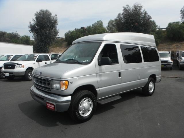 2002 Ford Econoline Wagon for sale