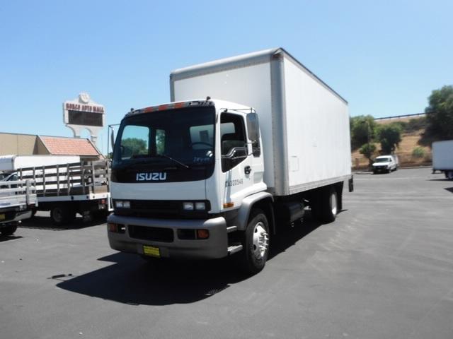 1999 Isuzu FTR 24' BOX TRUCK W. TUCKAWAY LIFT GATE for sale