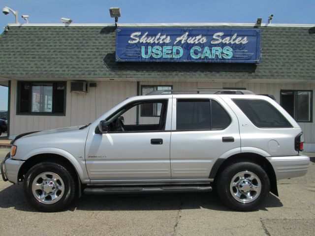 2001 Isuzu Rodeo - CRYSTAL LAKE, IL