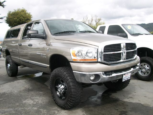 2006 DODGE RAM 2500 SLT, gold, 5.9 ...
