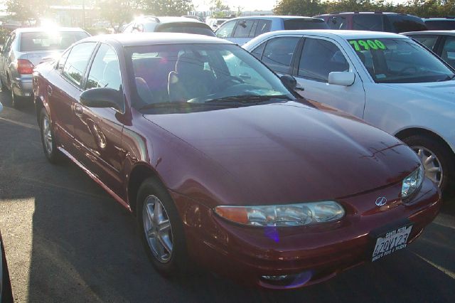 2003 OLDSMOBILE ALERO GL1 SEDAN red air conditioningalloy wheelsamfm radioanti-brake system n