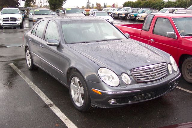 2006 MERCEDES-BENZ E-CLASS E500 grey one owner 108000 miles VIN wdbuf83j66x188475 