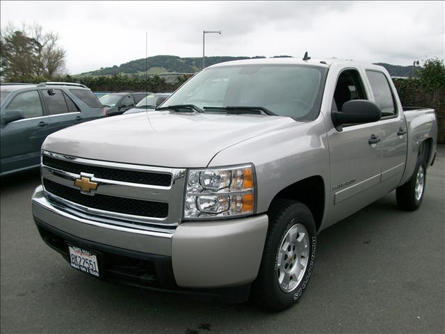 2007 CHEVROLET SILVERADO 1500 LS silver 4 door 2 wheel drive automatic transmission alloy wheel