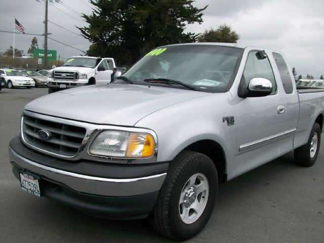 2001 FORD F150 XL, silver, 4 door, ...