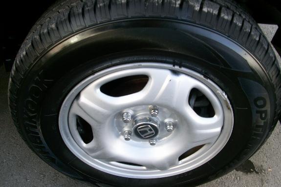 http://cimages4.carsforsale.com/396666/JHLRD68423C003980_9.jpg?dt=030720121550