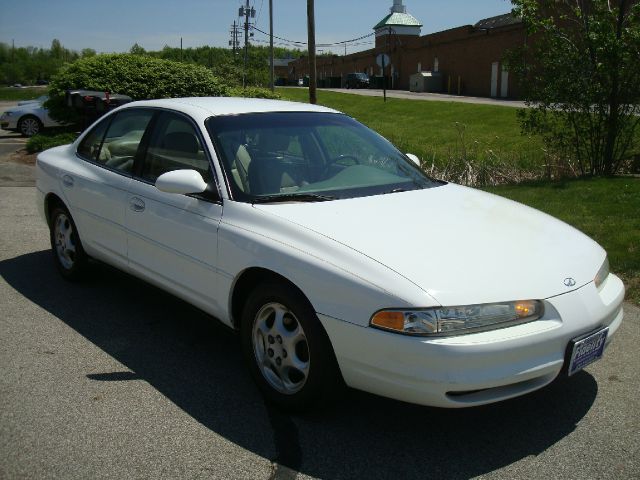 1998 Oldsmobile Intrigue