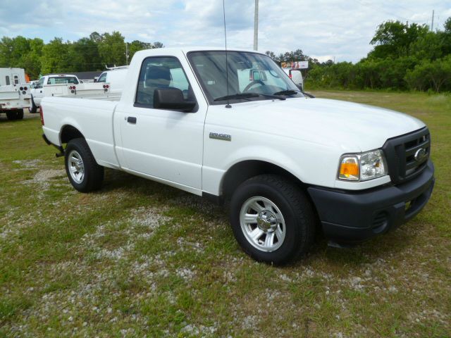 2010 FORD RANGER XL REG CAB  2WD white 23 4cyl is great on gas  ready to work for you fleet pr