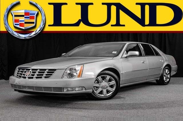 Tothego - 2007 Cadillac DTS_1