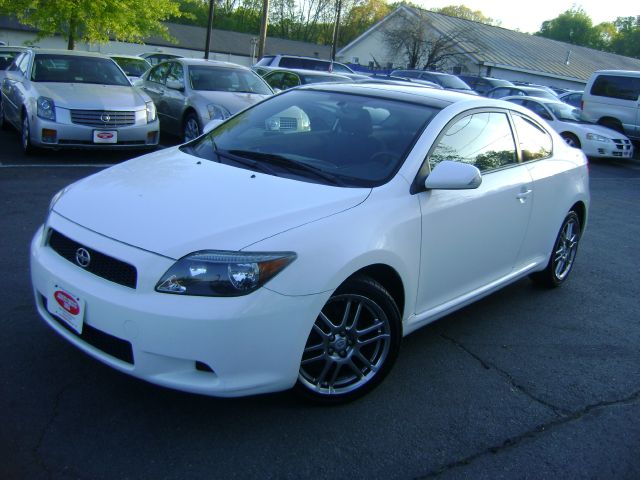 2005 Scion tC - MANASSAS, VA