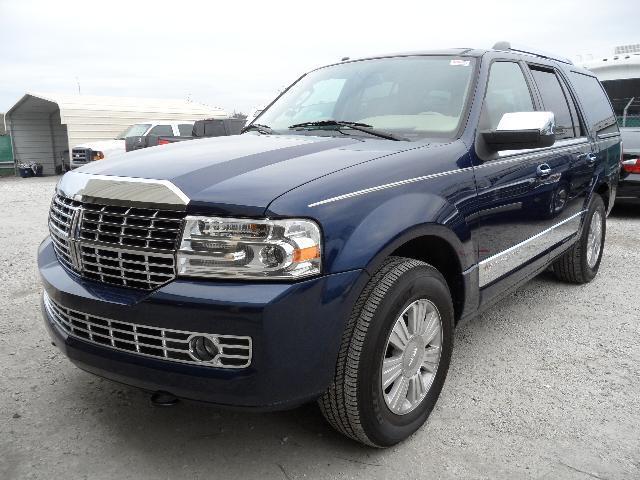 Tothego - 2008 Lincoln Navigator_1