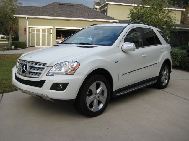 2010 Mercedes-Benz M-Class