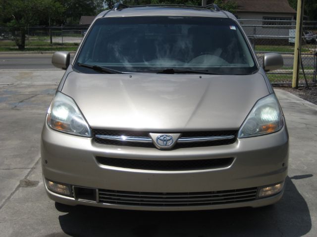 2005 Toyota Sienna