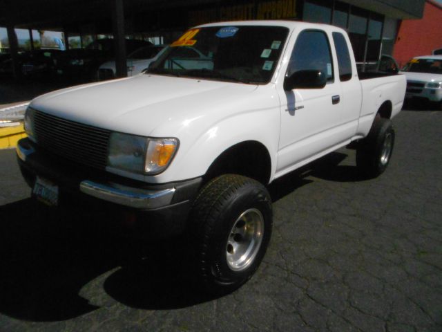 2000 Toyota Tacoma