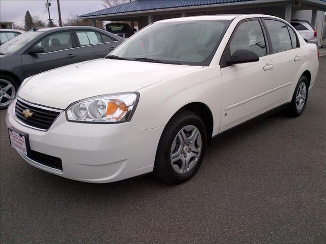2007 CHEVROLET MALIBU LS white 85600 miles VIN 1G1ZS58F97F245287 