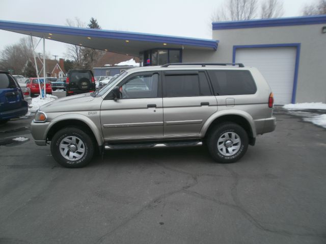 Tothego - 2002 Mitsubishi Montero Sport_1