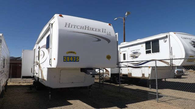 2005 Nu Wa HitchHiker LI LS 29.5lktg - Dewey, AZ