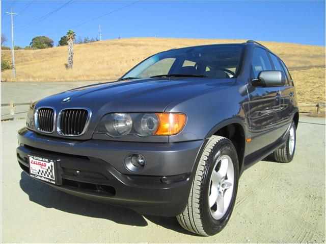 2003 BMW X5 30I SPORT UTILITY 4D charcoal 1 owner parking sensors leather dual power seats mo