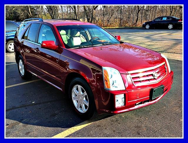 2004 Cadillac SRX - Cedarville, IL