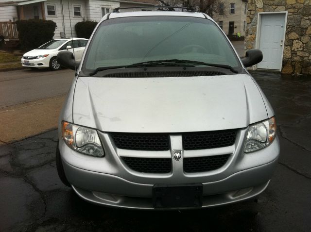 Tothego - 2001 Dodge Grand Caravan_1