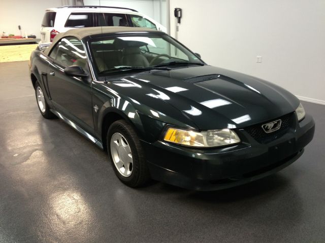 1999 Ford Mustang
