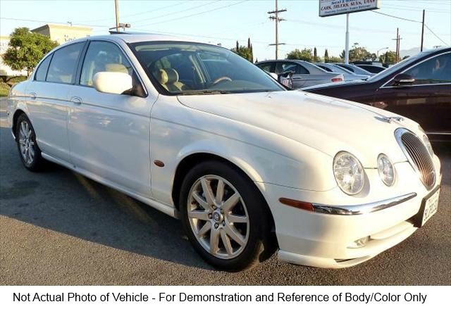 Tothego - 2001 Jaguar S-Type_1