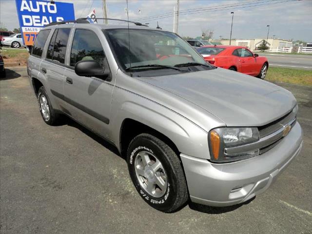 2005 CHEVROLET TRAILBLAZER 2WD LS silver come and check it out today lowest prices in the state 