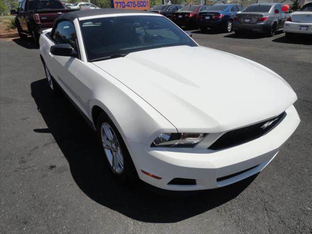 2012 FORD MUSTANG V6 PREMIUM white come and check it out today lowest prices in the state you wo