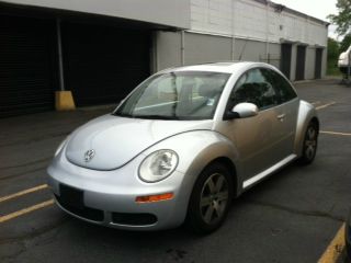 2006 Volkswagen New Beetle