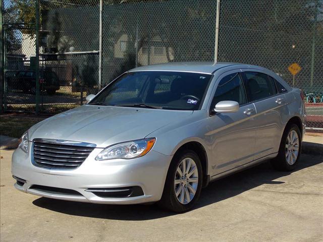 2012 CHRYSLER 200 TOURING silver  all internet prices are reduced for cash cashiers check or 