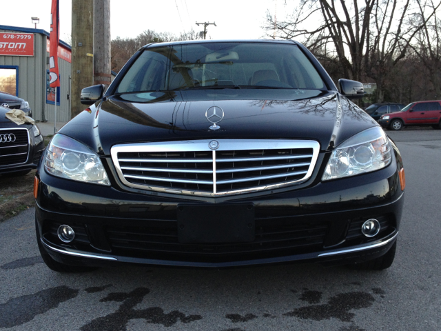 Tothego - 2010 Mercedes-Benz C-Class_1