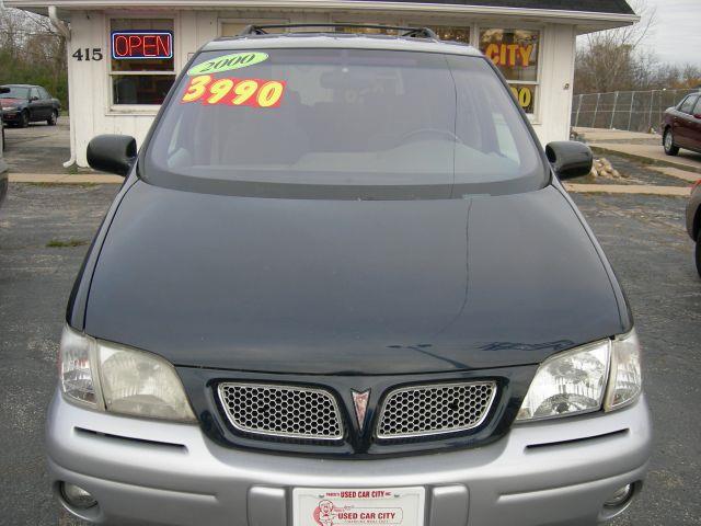 2000 Pontiac Montana - North Aurora, IL