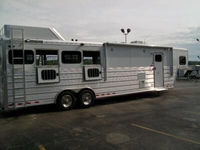 2012 CIMARRON NORTAR VP 4 HORSE GN - Eureka, MO