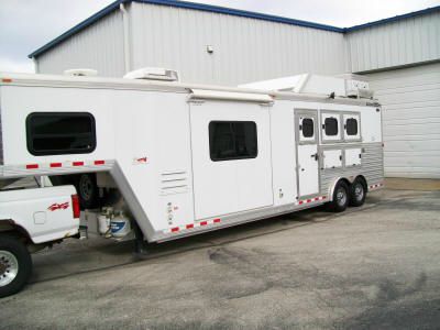 2008 Cimarron Norstar 3 HORSE w/ Slide Out LQ - Eureka, MO