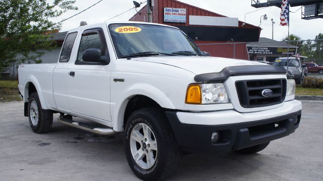 2005 FORD RANGER EDGE SUPERCAB 2-DOOR 2WD white abs brakesair conditioningamfm radioanti-brake