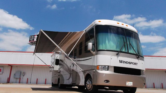 2005 FOUR WINDS WINDSPORT 36Z
