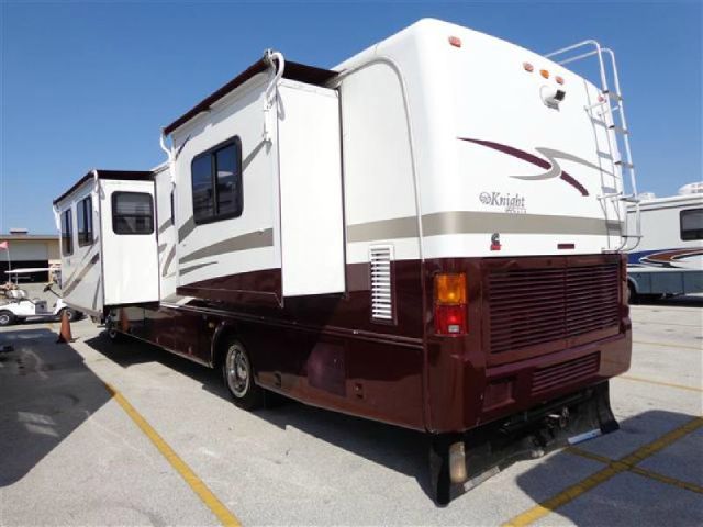 2001 MONACO KNIGHT 38PBT