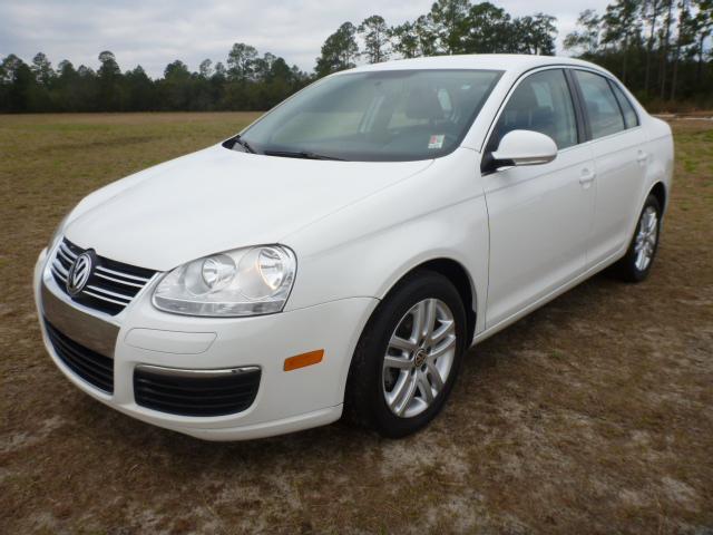 Tothego - 2010 Volkswagen Jetta_1