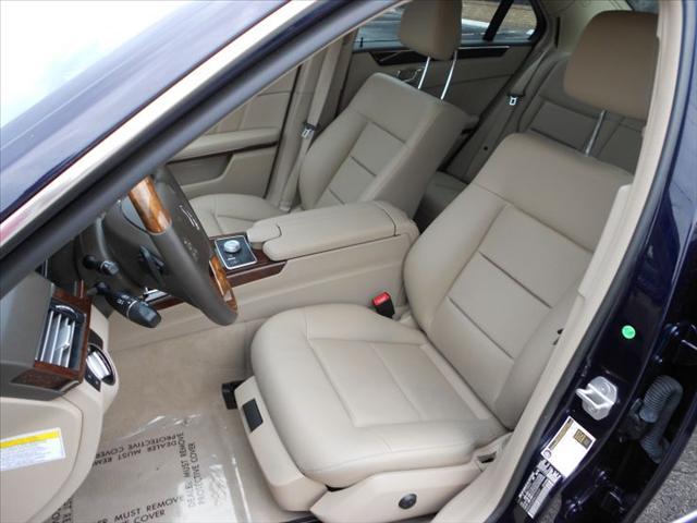Tothego - 2011 Mercedes-Benz E-Class_1