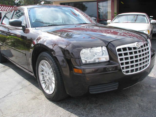 Tothego - 2005 Chrysler 300_1