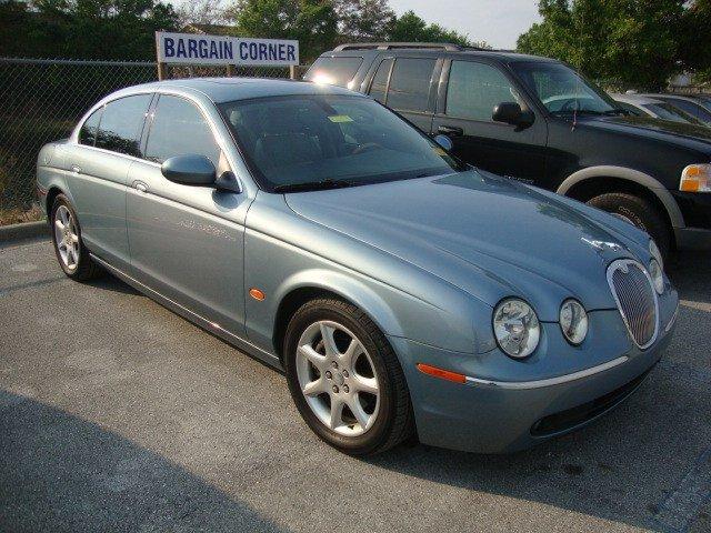 Tothego - 2005 Jaguar S-Type_1